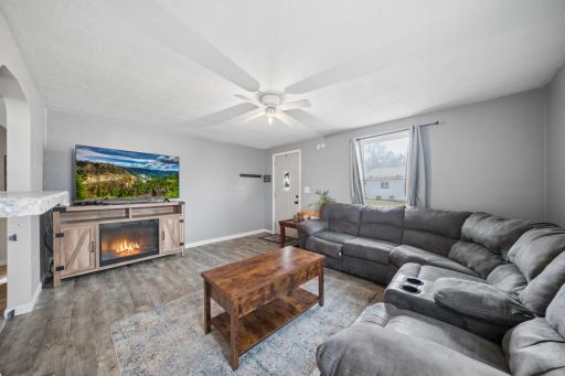 205 E 11th Street, Fairmont, MN 56031
