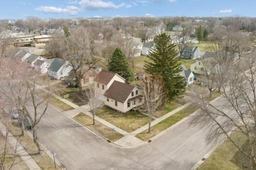 205 E 11th Street, Fairmont, MN 56031