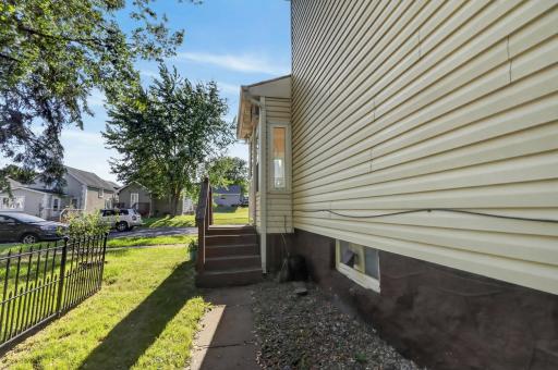 120 4th Street, Nashwauk, MN 55769