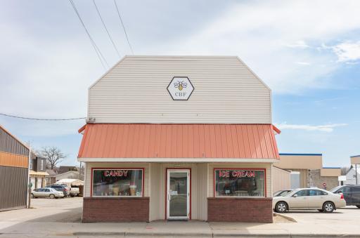 Menahga, MN 56464