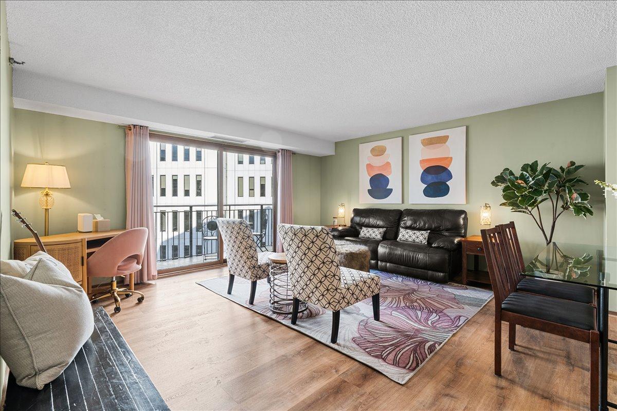 Floors Replaced Throughout