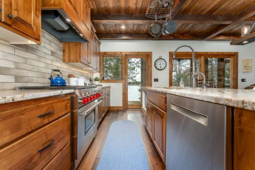 12730 Manhattan Point Boulevard, Crosslake, MN 56442