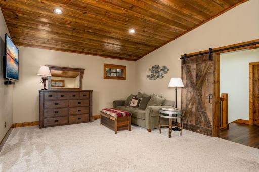 12730 Manhattan Point Boulevard, Crosslake, MN 56442
