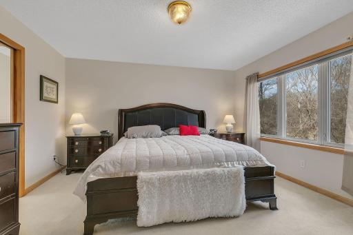 Private Bedroom Suite - 15 x 15