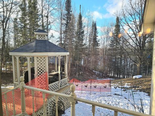 Gazebo on Deck w River View .jpg
