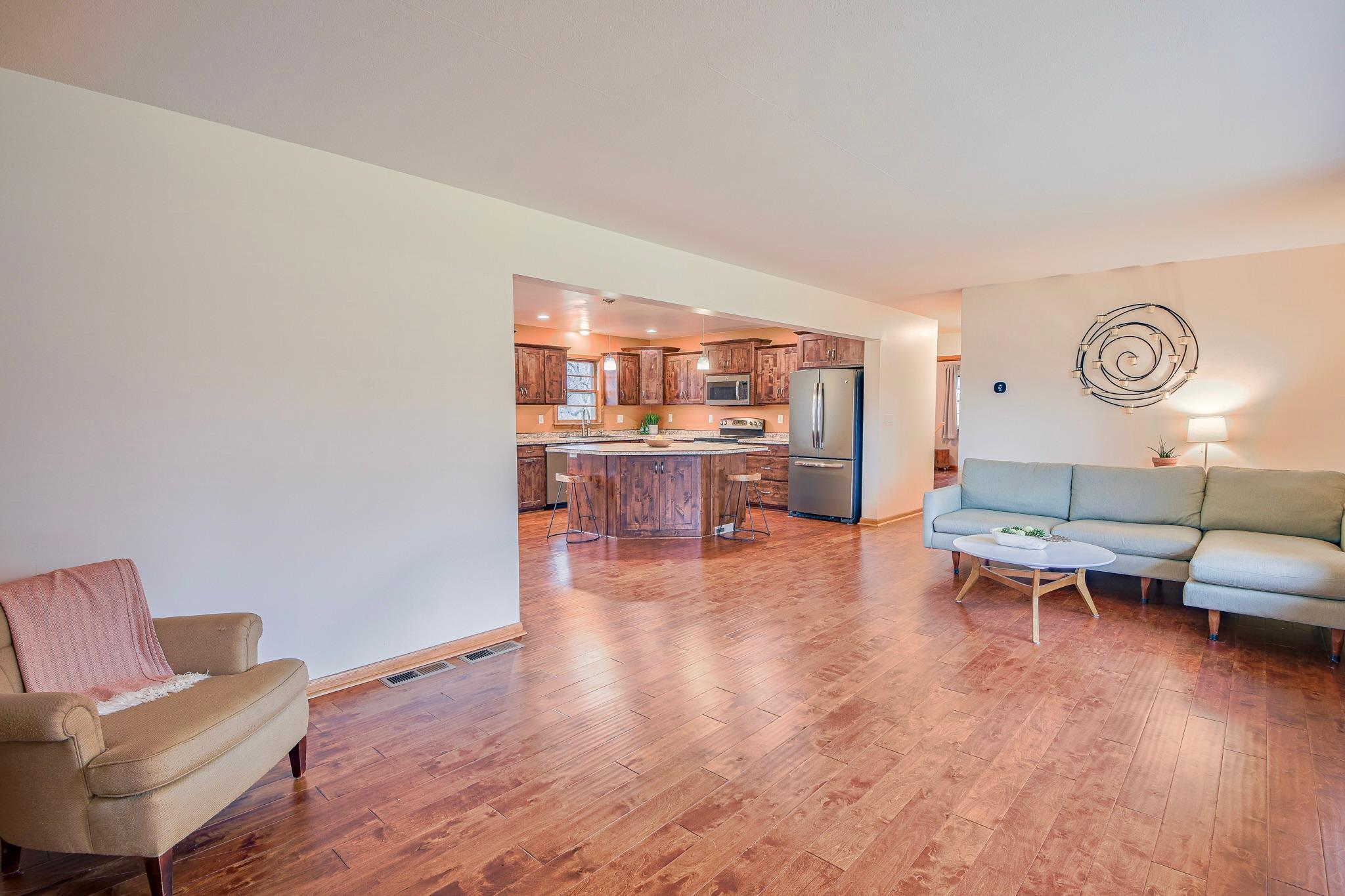 Provides a flexible layout to suit your lifestyle needs.