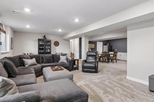 Open to the Recreation Room for a Fantastic Entertaining Space - 2040 Diamond Lane
