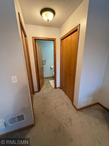 1048 109th Avenue NE, Minneapolis, MN 55434
