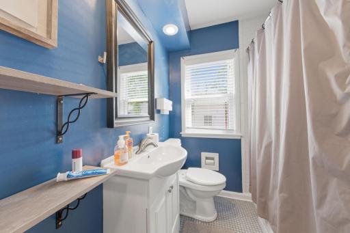 3209 Hampshire Avenue S, Minneapolis, MN 55426