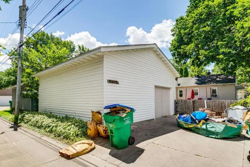 3209 Hampshire Avenue S, Minneapolis, MN 55426