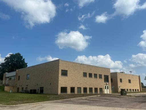 1100 E Broadway Street, Redwood Falls, MN 56283