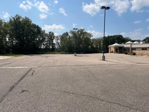 1100 E Broadway Street, Redwood Falls, MN 56283