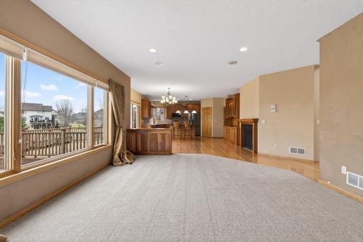 10502 Vera Cruz Drive N, Brooklyn Park, MN 55443