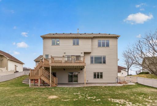 10502 Vera Cruz Drive N, Brooklyn Park, MN 55443