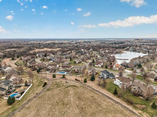 10502 Vera Cruz Drive N, Brooklyn Park, MN 55443