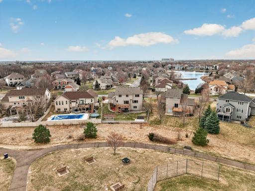 10502 Vera Cruz Drive N, Brooklyn Park, MN 55443