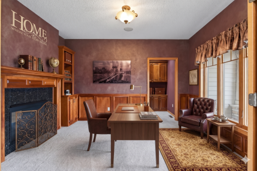 10502 Vera Cruz Drive N, Brooklyn Park, MN 55443