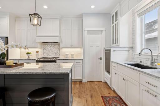11314 Sunflower Lane N, Lake Elmo, MN 55042