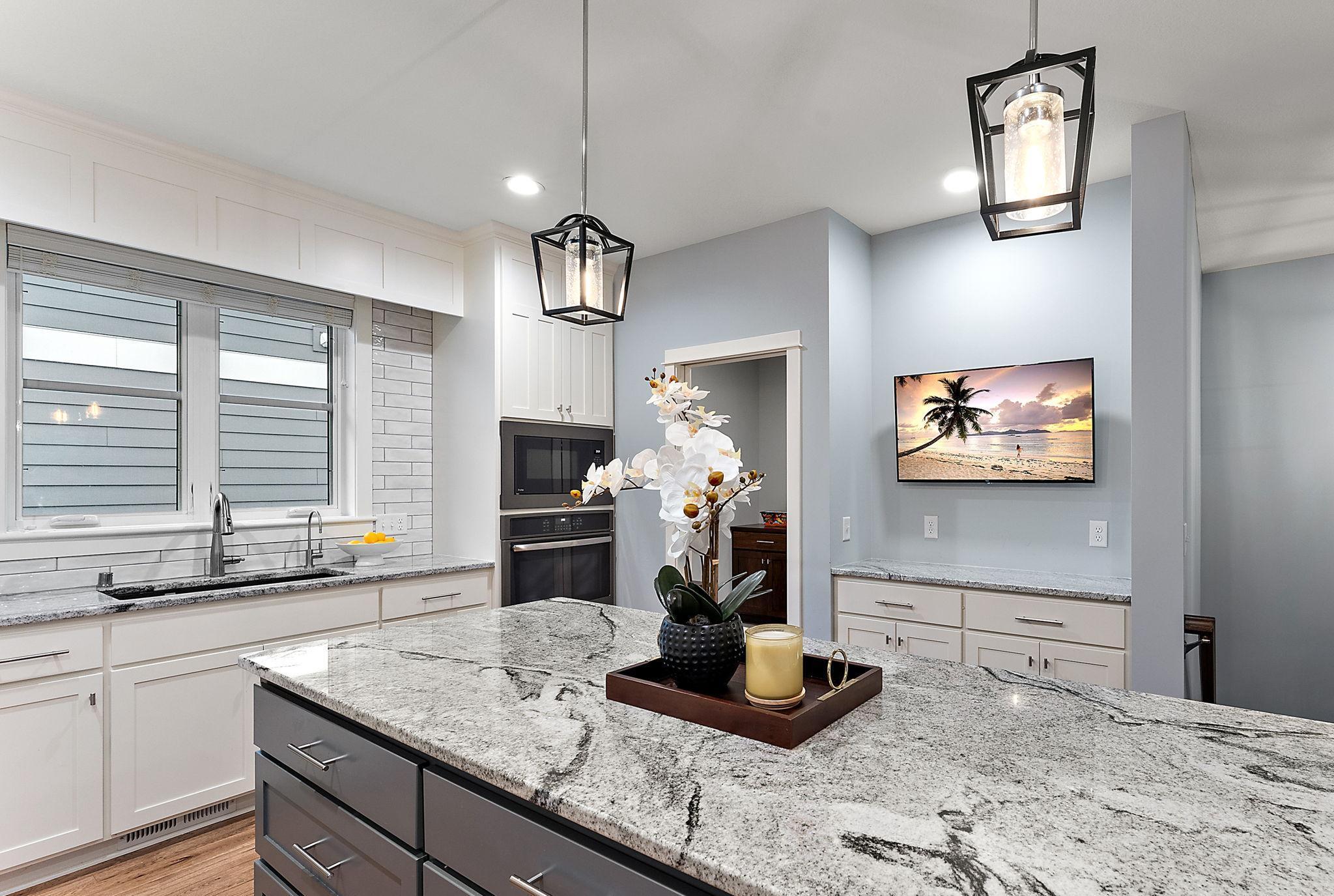 View to the mudroom!