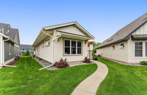 11314 Sunflower Lane N, Lake Elmo, MN 55042