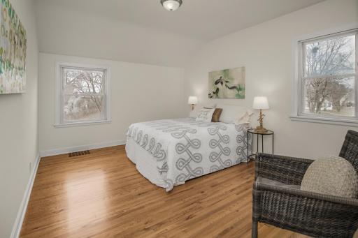 4556 Zenith Avenue N, Minneapolis, MN 55422