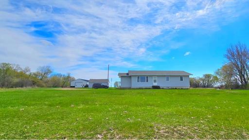 16404 440th Avenue, Morris, MN 56267