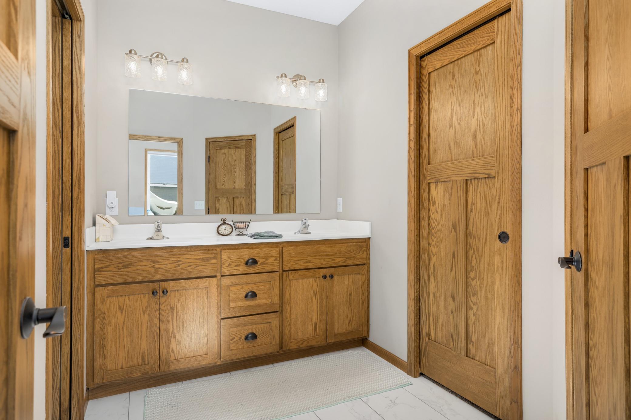 Private primary bathroom