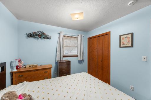 45-web-or-mls-1967 County Rd D-97.jpg