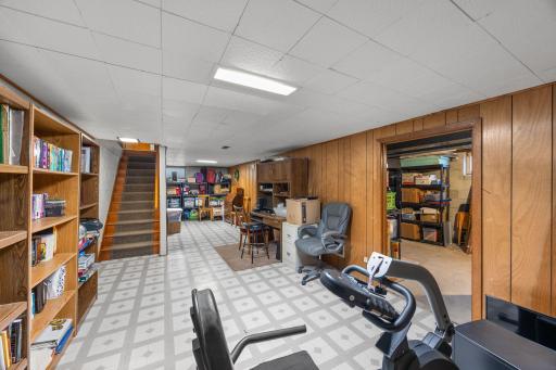 38-web-or-mls-1967 County Rd D-62.jpg