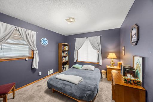 47-web-or-mls-1967 County Rd D-106.jpg