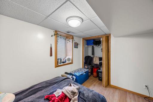 23-web-or-mls-1967 County Rd D West-125.jpg