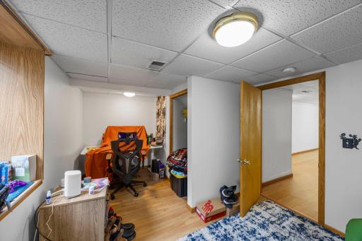 26-web-or-mls-1967 County Rd D West-140.jpg