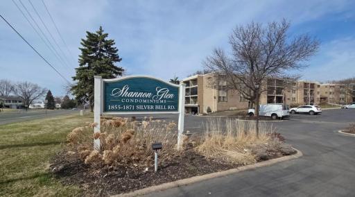 1855 Silver Bell Road, Saint Paul, MN 55122