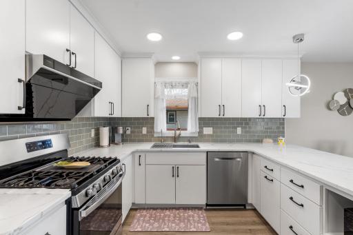 So much space for cooking and entertaining.