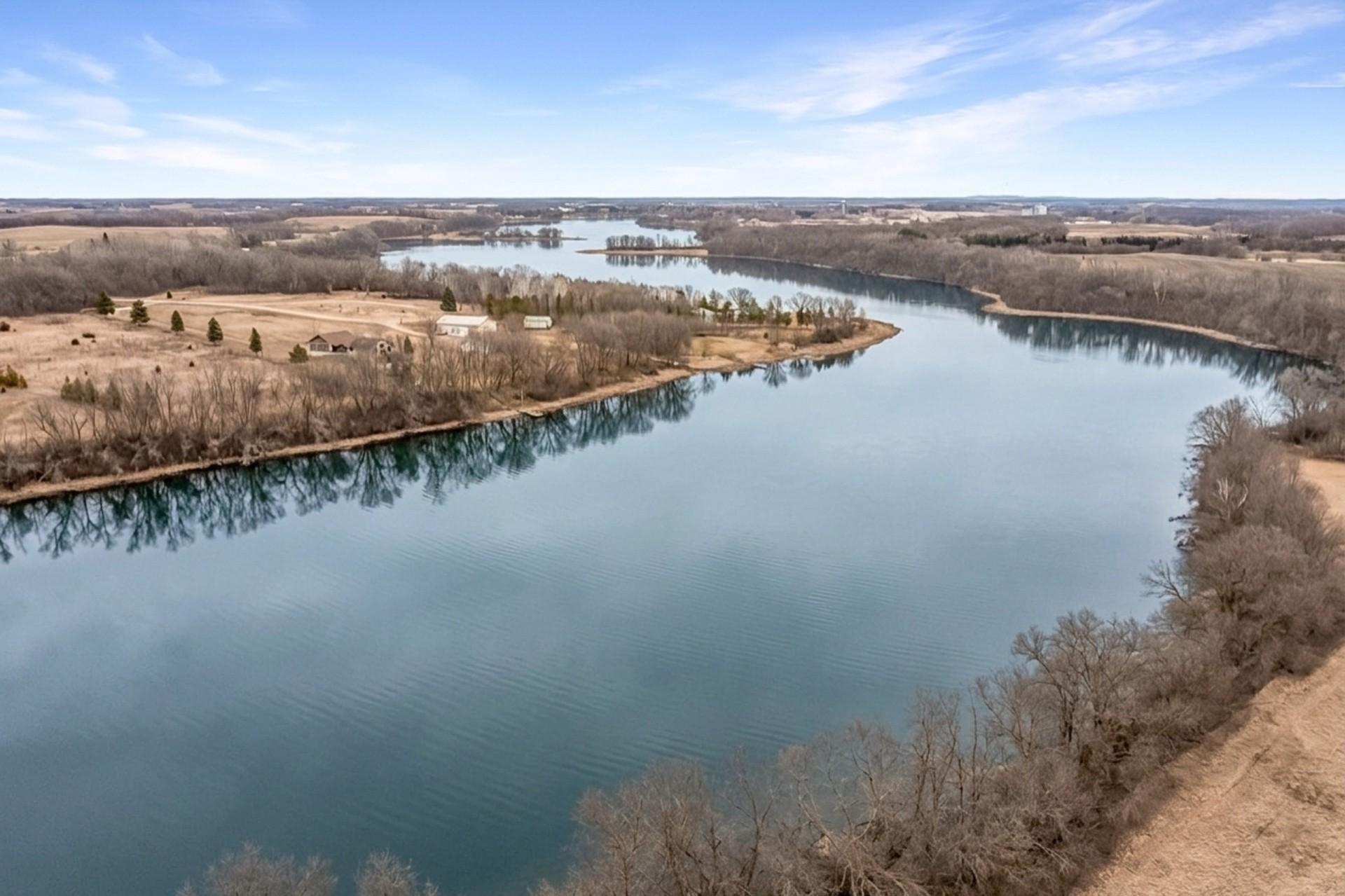 Large, private setting with plenty of space for outdoor recreation and enjoyment.