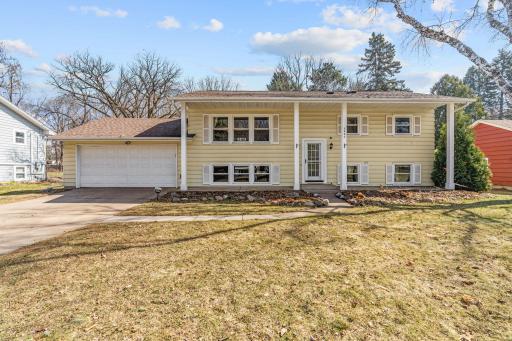 7993 Greenwood Drive, Saint Paul, MN 55112