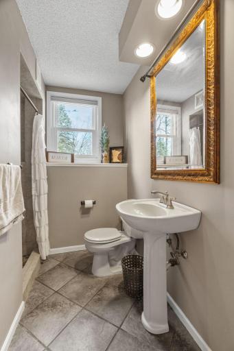 7993 Greenwood Drive, Saint Paul, MN 55112