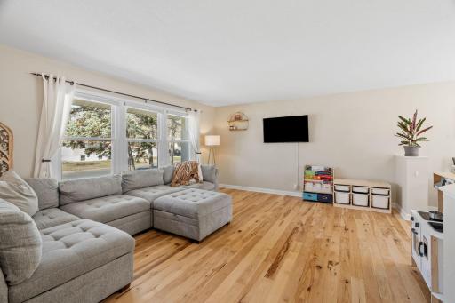 7993 Greenwood Drive, Saint Paul, MN 55112