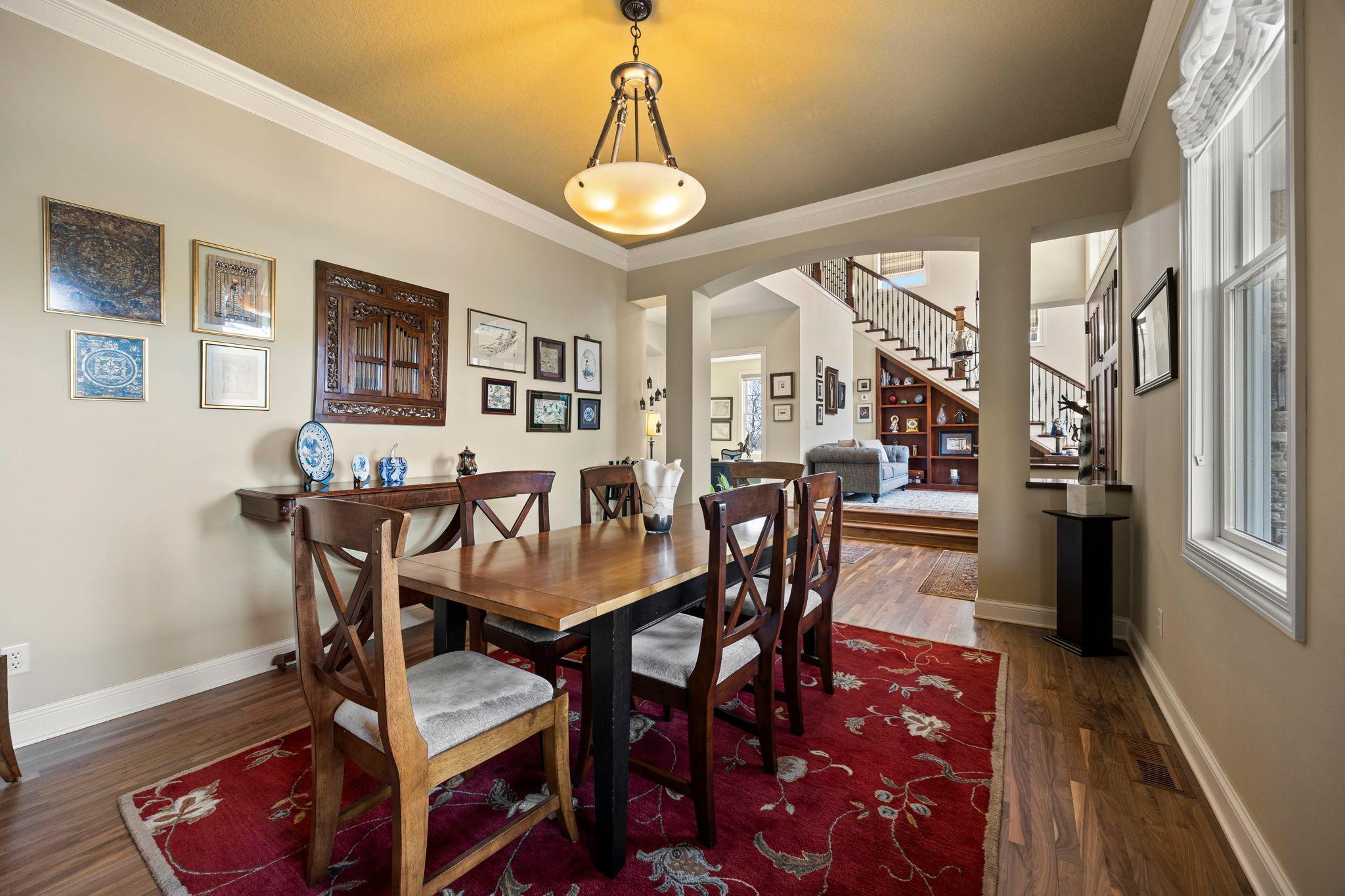 25-web-or-mls-2020 Edgewood Ct-230.jpg