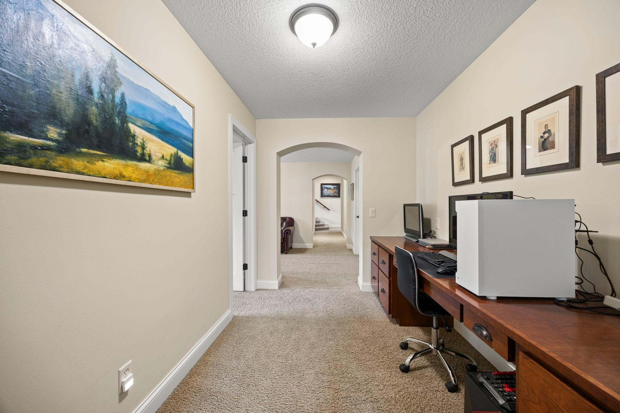 77-web-or-mls-2020 Edgewood Ct-515.jpg