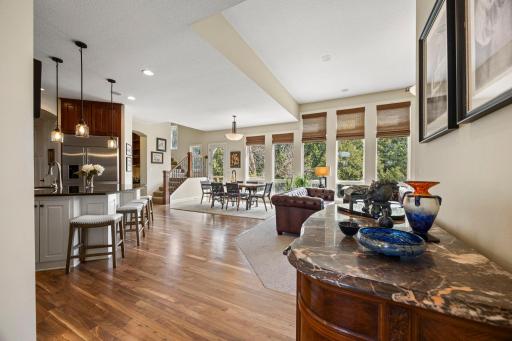 2020 Edgewood Court, Chanhassen, MN 55317