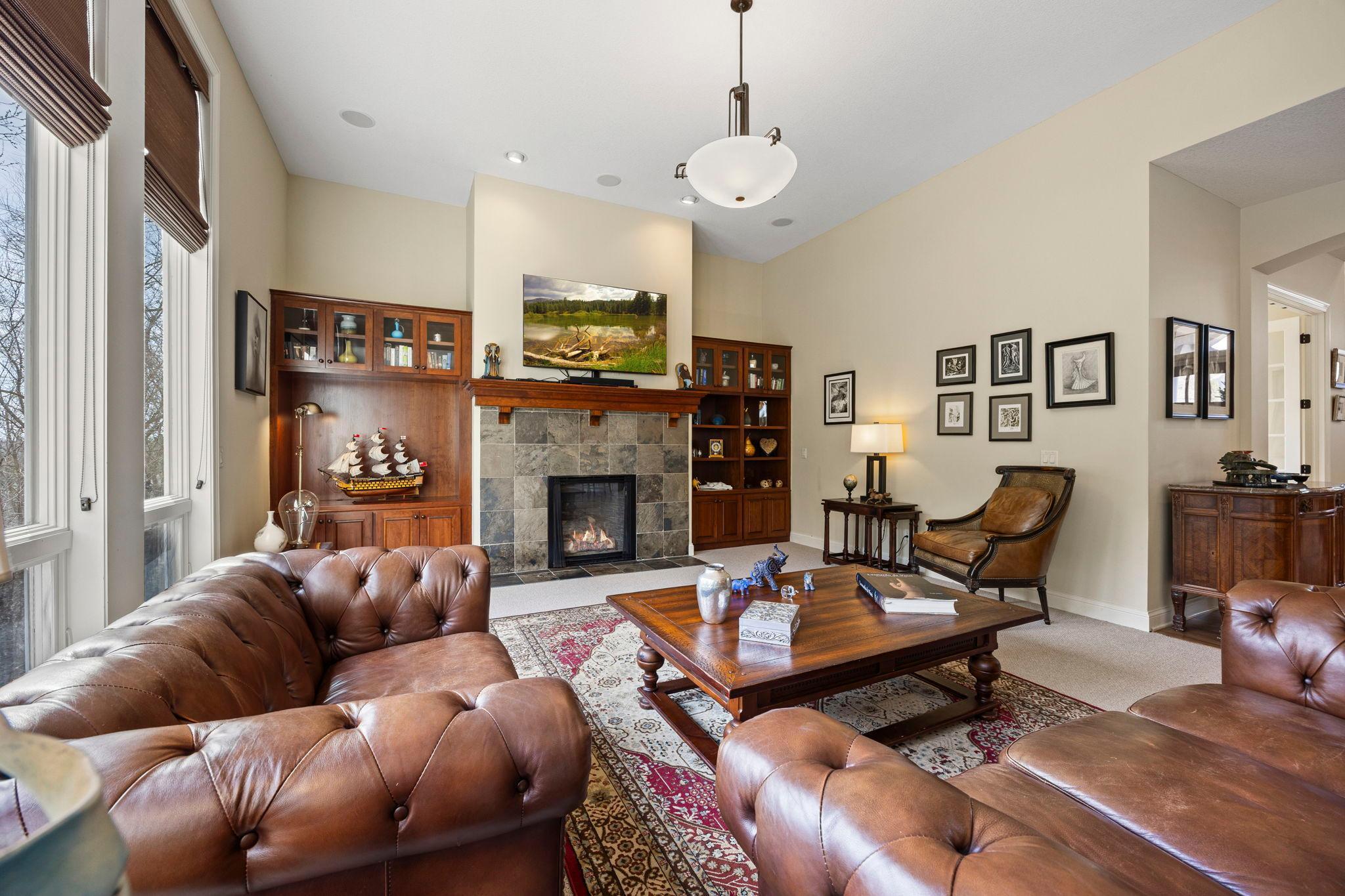 32-web-or-mls-2020 Edgewood Ct-285.jpg