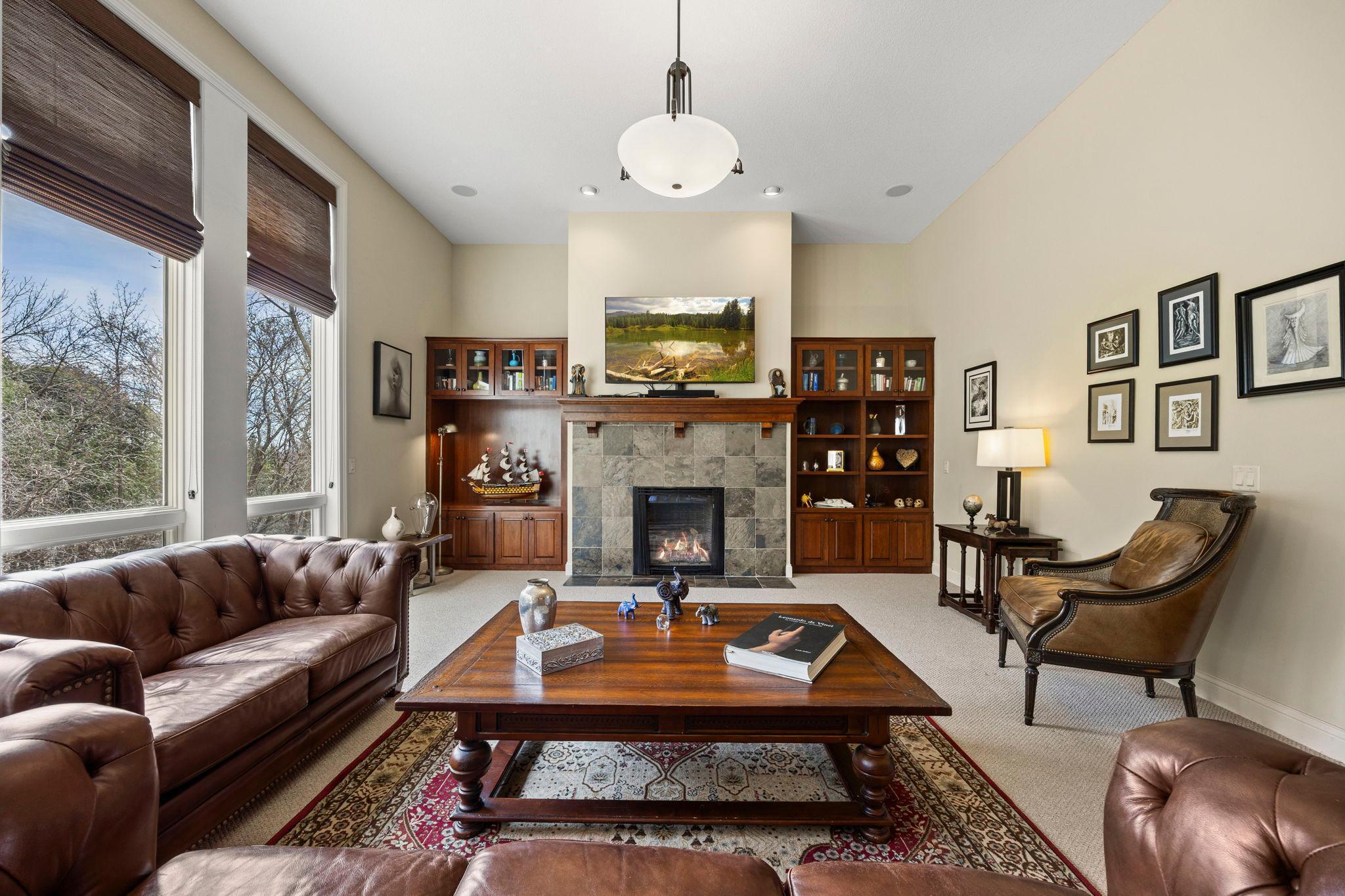 31-web-or-mls-2020 Edgewood Ct-280.jpg