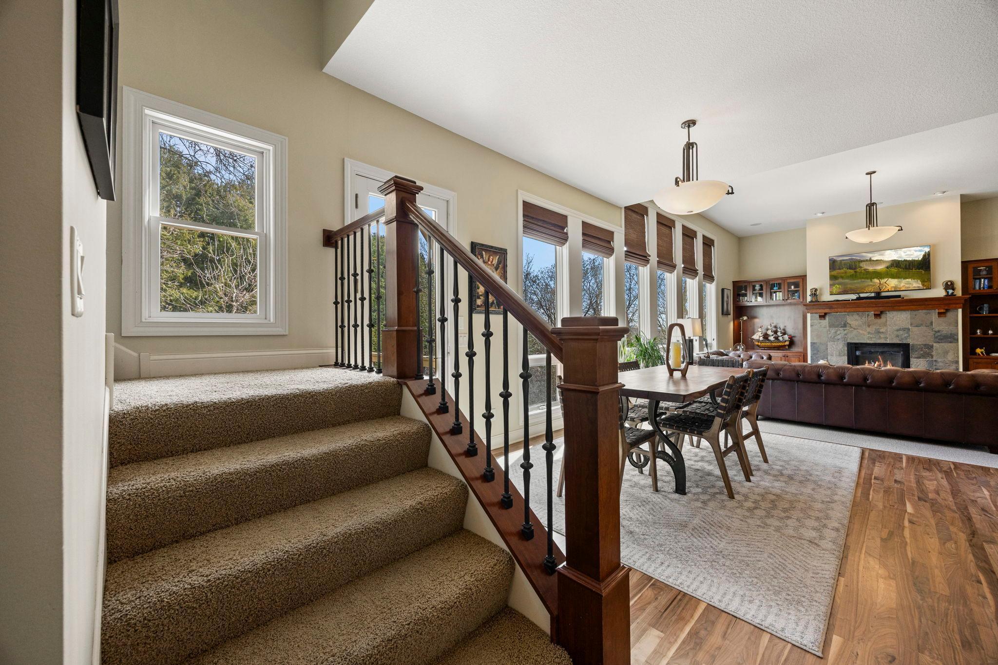 53-web-or-mls-2020 Edgewood Ct-440.jpg