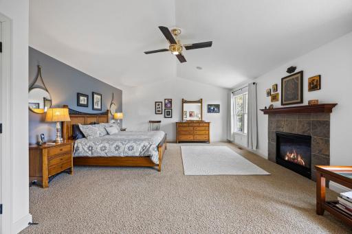 2020 Edgewood Court, Chanhassen, MN 55317