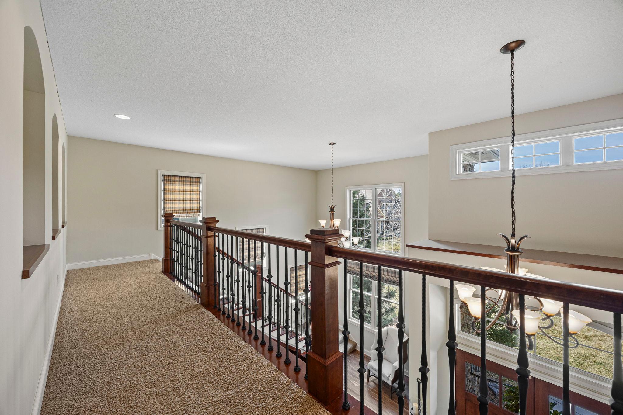 63-web-or-mls-2020 Edgewood Ct-520.jpg