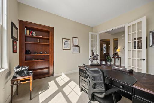 2020 Edgewood Court, Chanhassen, MN 55317