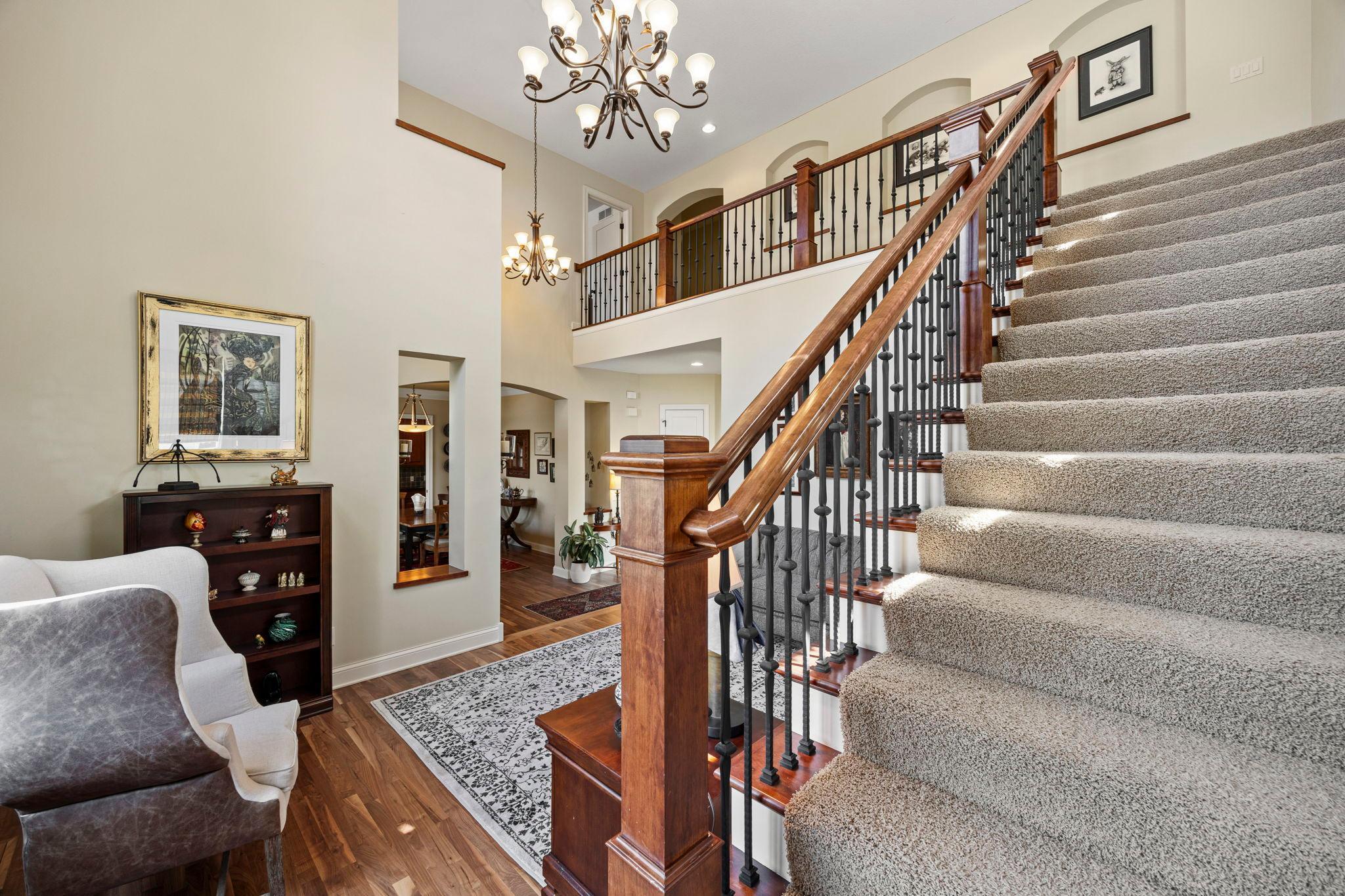 96-web-or-mls-2020 Edgewood Ct-655.jpg