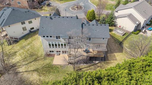 2020 Edgewood Court, Chanhassen, MN 55317
