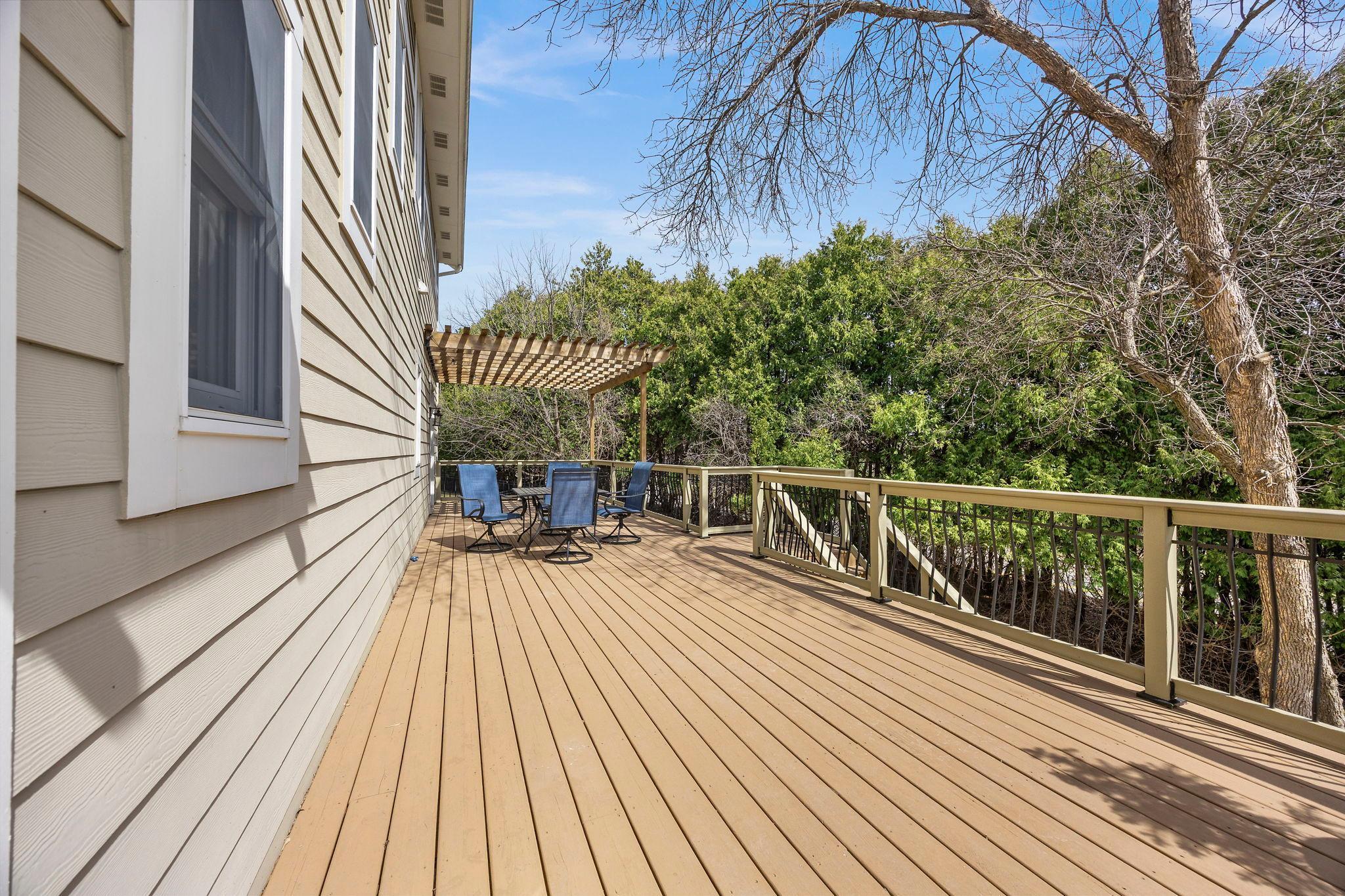 142-web-or-mls-2020 Edgewood Ct-379.jpg